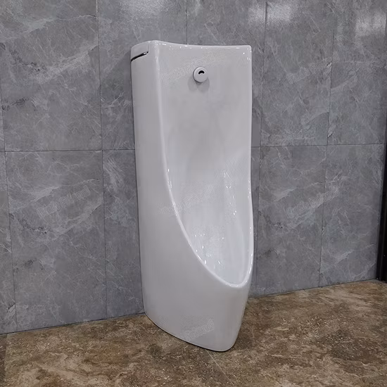 Fabrikprodukt Keramik Porzellan Toilette Weiß Wand Hing Männer Urinale Männliches Urinal